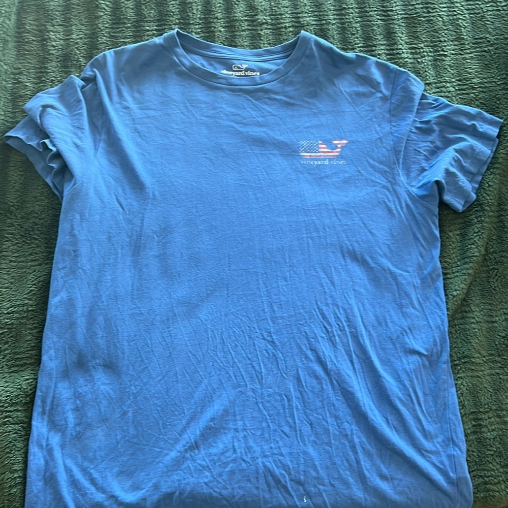 American flag Vineyard Vines blue t shirt size large